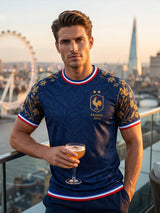 Élan Bleu - T-shirt de Football Français Élégance Sportive